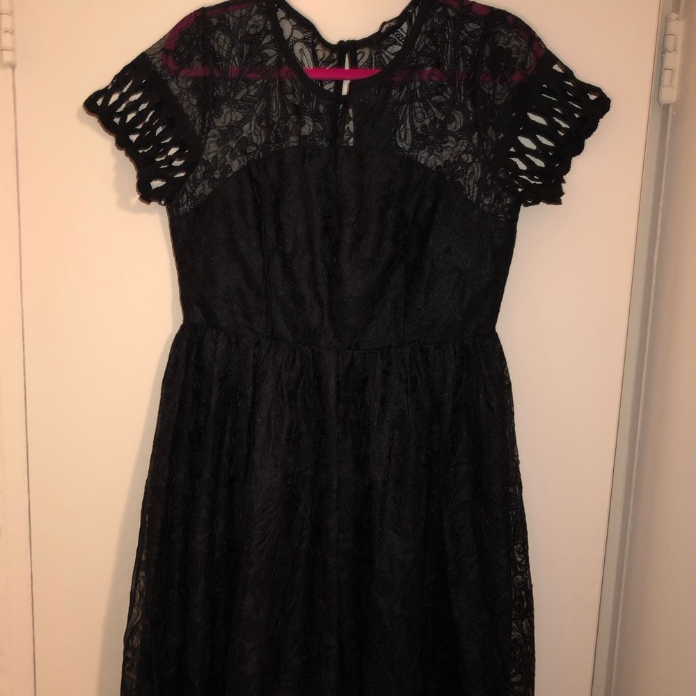 Miusol lace dress
